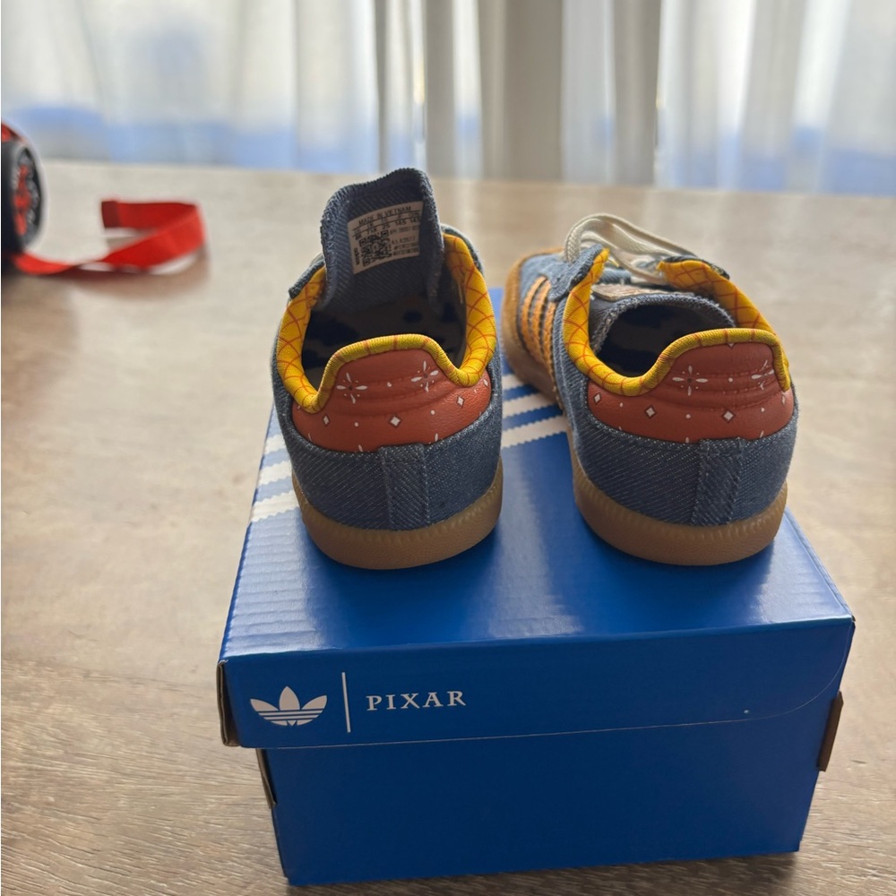 Adidas Samba Pixar Toy Story Woody - 8K
PRICE FIRM - Picture 7 of 8
